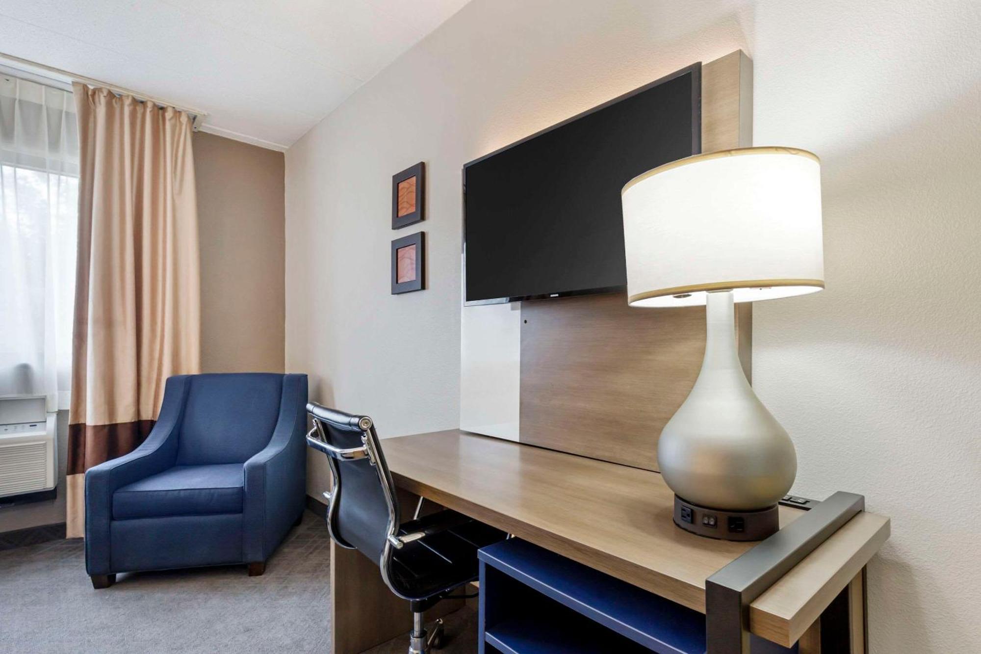 Comfort Inn Herndon-Reston Zewnętrze zdjęcie